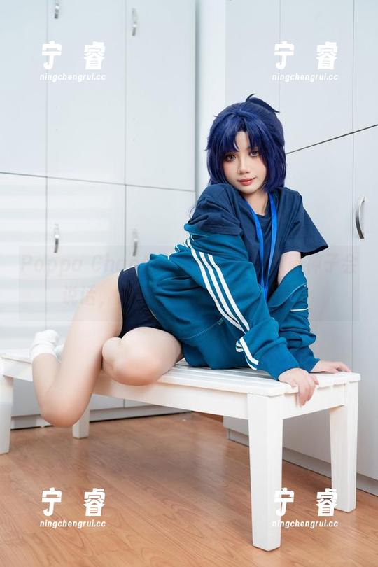 Poppa Chan最新写真：如果八重神子会说话，那声音会是怎样的调调？